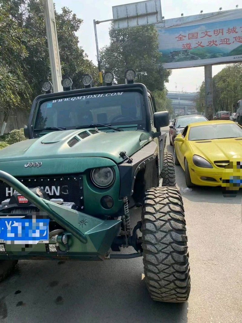 遵義09年Jeep牧馬人1