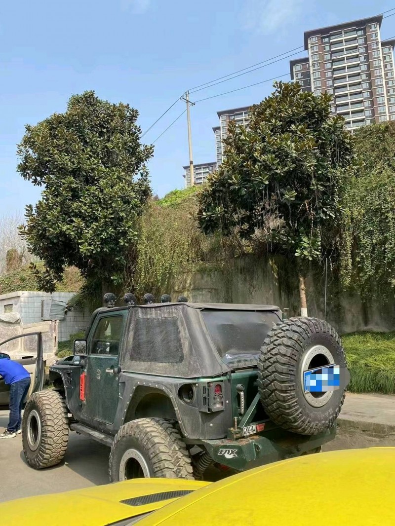 遵義09年Jeep牧馬人3