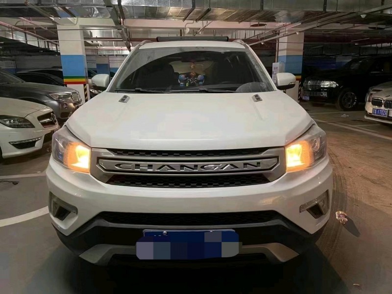 綿陽19年長安汽車CS751