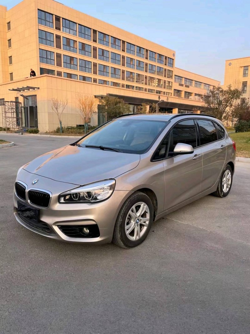 徐州17年宝马2系7