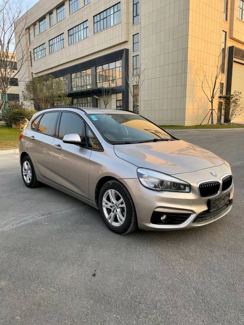 徐州17年宝马2系4