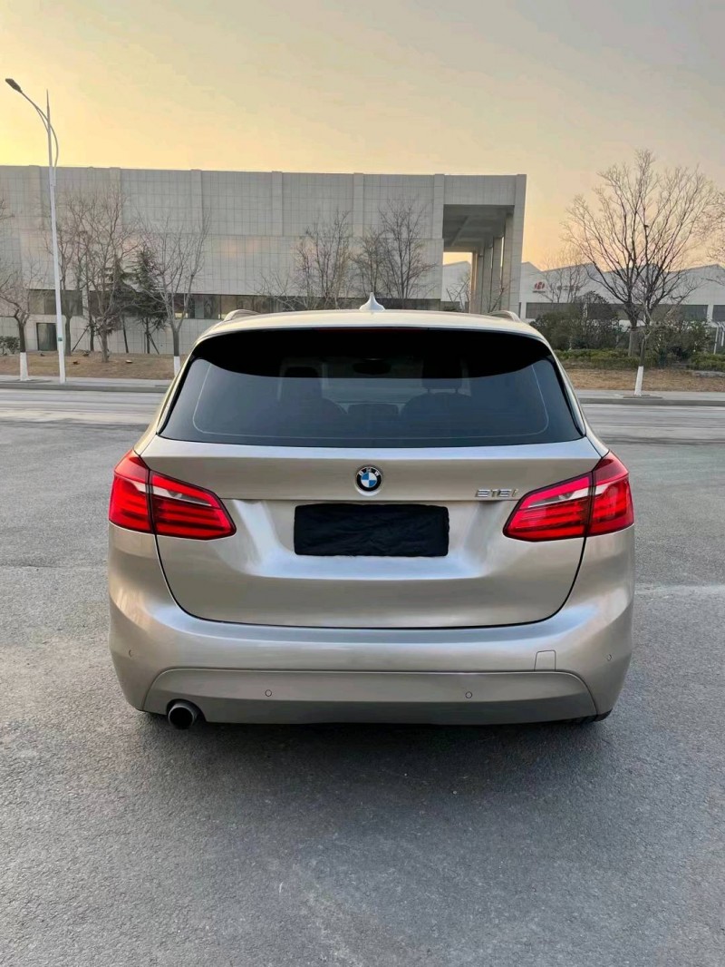 徐州17年宝马2系5