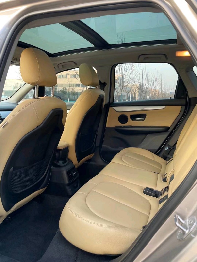 徐州17年宝马2系1