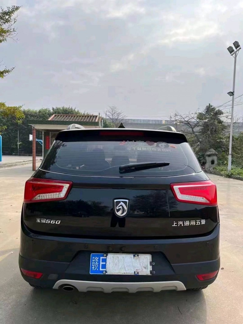 景德鎮17年寶駿5609
