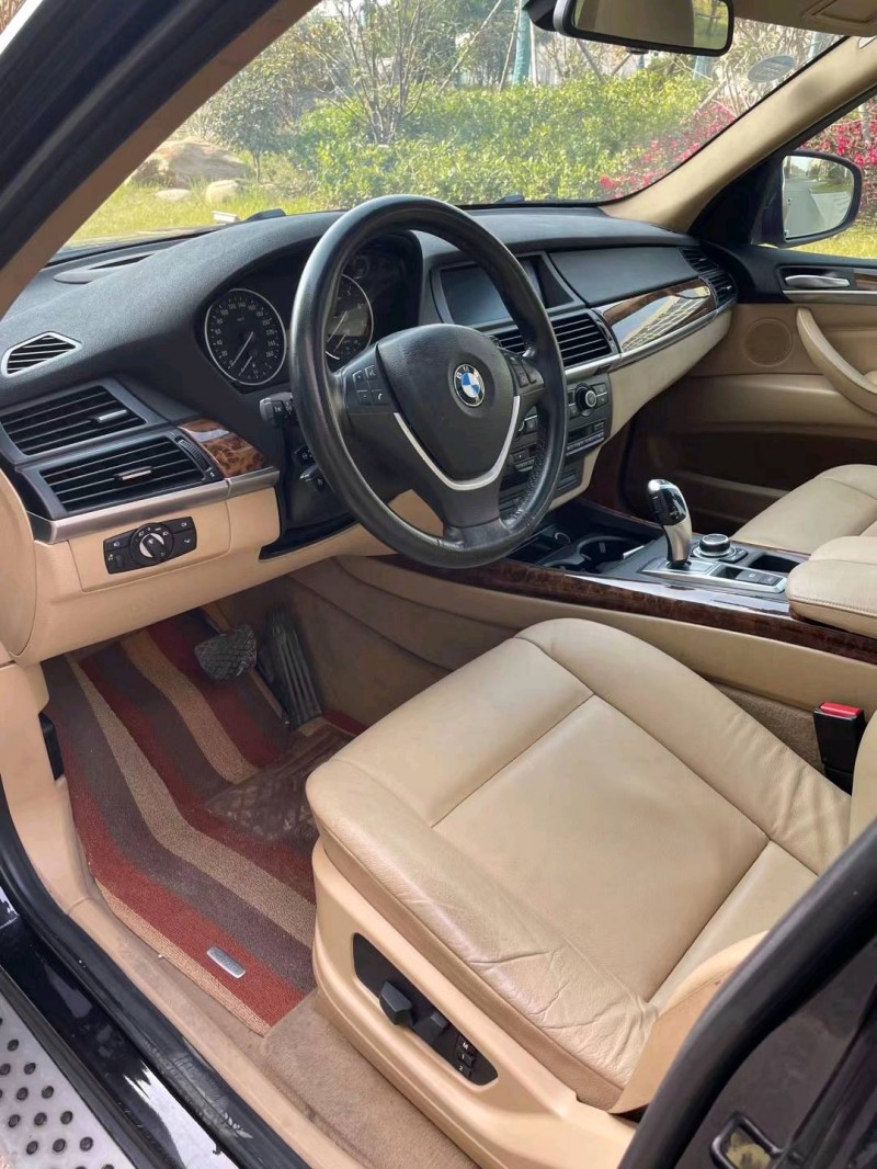 徐州13年宝马X57