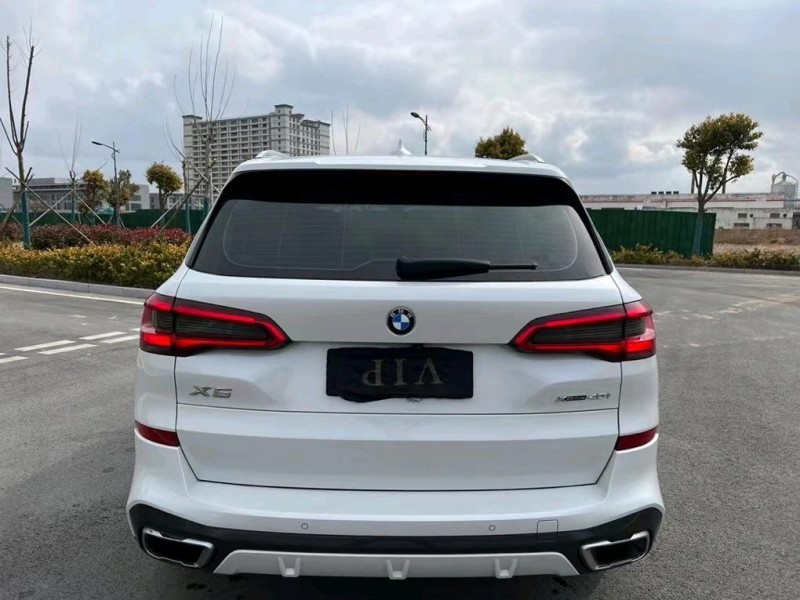 鹽城20年寶馬X59