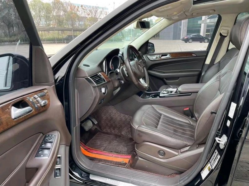 鹽城17年奔馳GLS4
