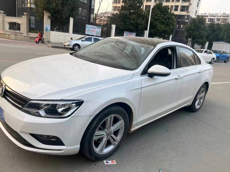 北京17年大众凌渡2