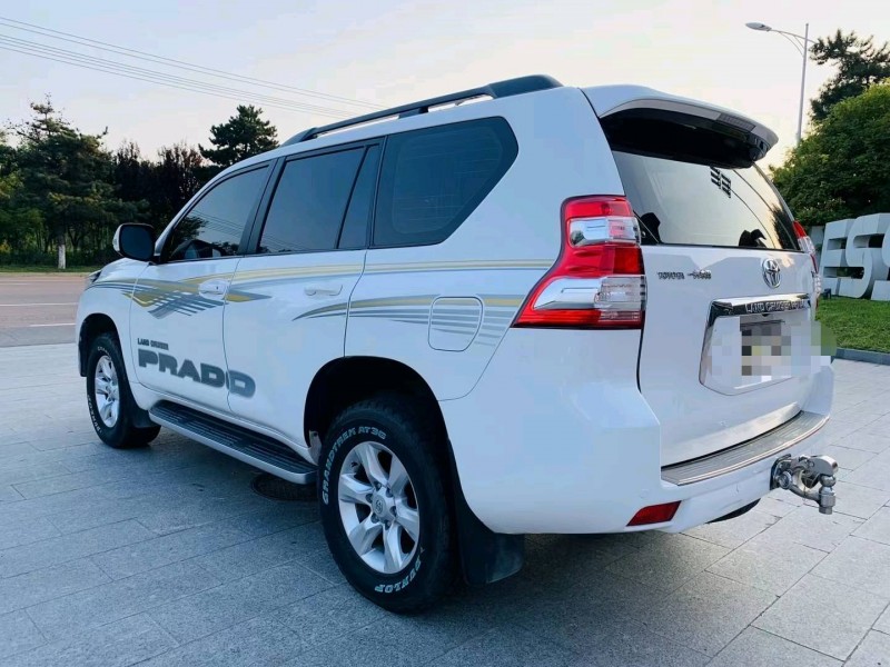 北京14年丰田小霸王2