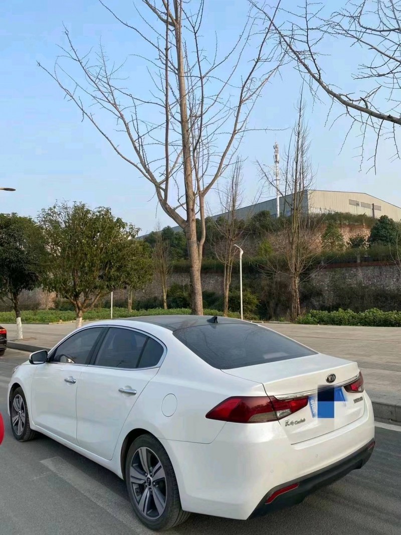 貴陽18年起亞K42