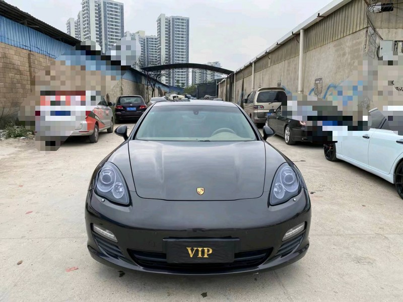 南寧11年保時捷帕拉梅拉9