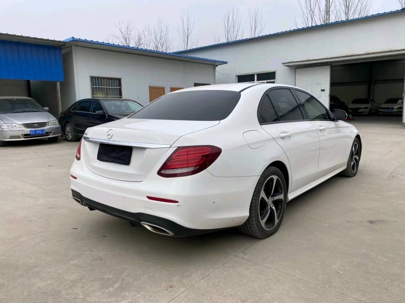 徐州17年奔驰E4