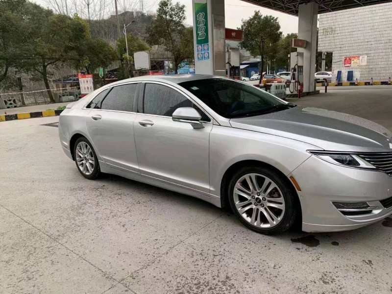 邵陽16年林肯MKZ3