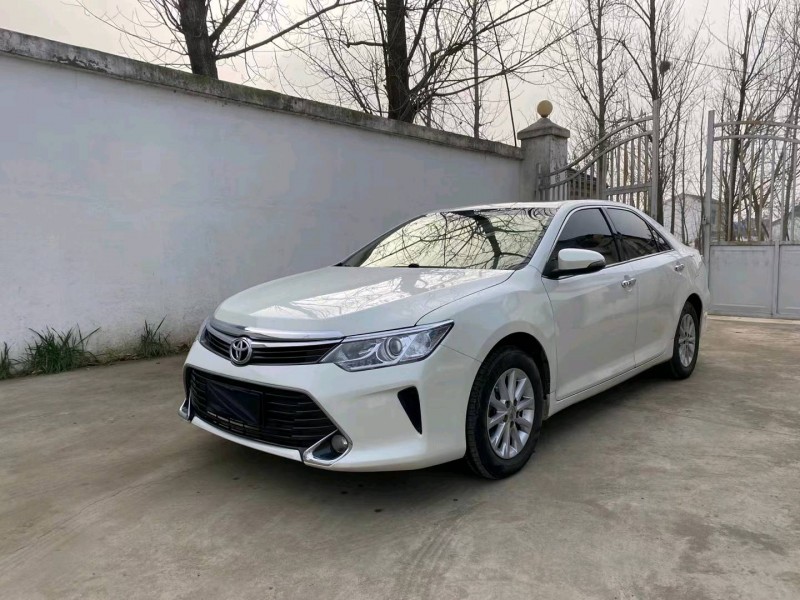 徐州17年丰田凯美瑞7