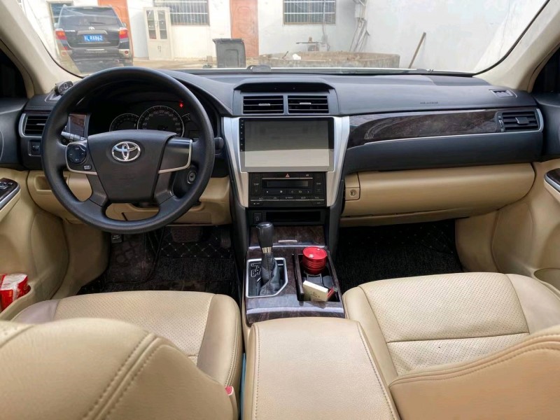 徐州17年丰田凯美瑞3