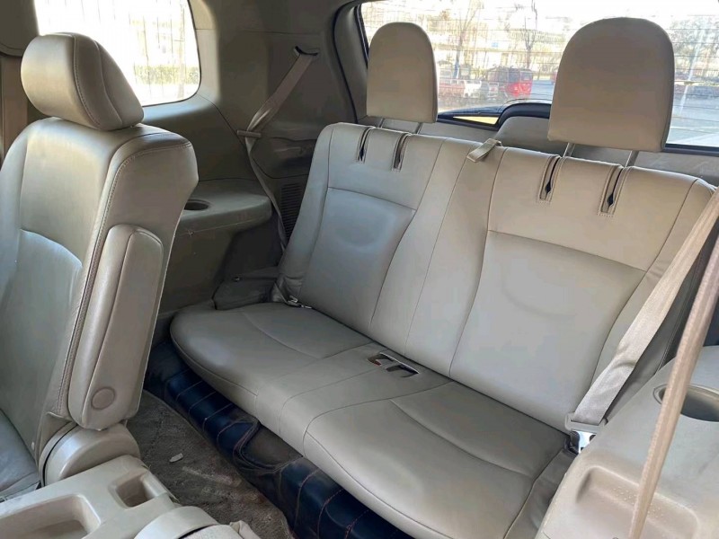 徐州12年丰田汉兰达1