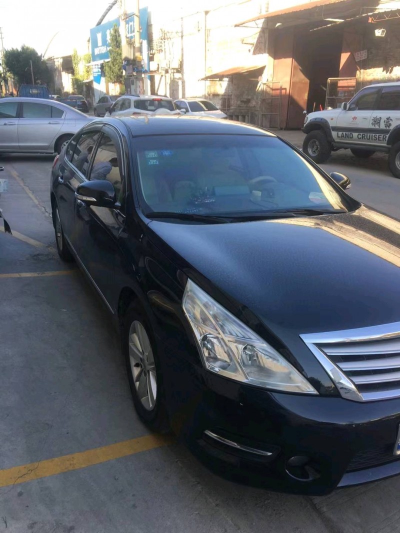 廣州11年日產天籟5