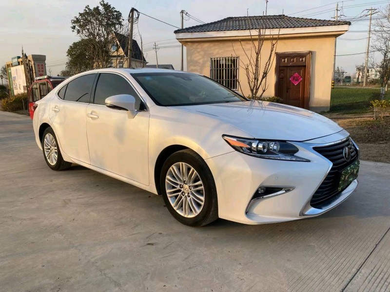 徐州15年雷克萨斯ES2