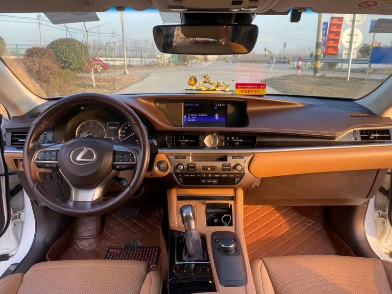 徐州15年雷克萨斯ES7