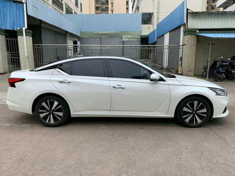 中山21年日產天籟2