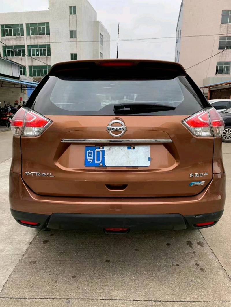 中山14年日產奇駿4