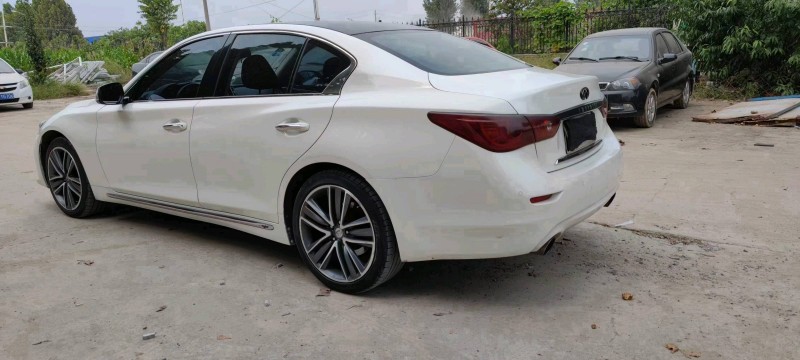 鶴壁16年英菲尼迪Q50L8