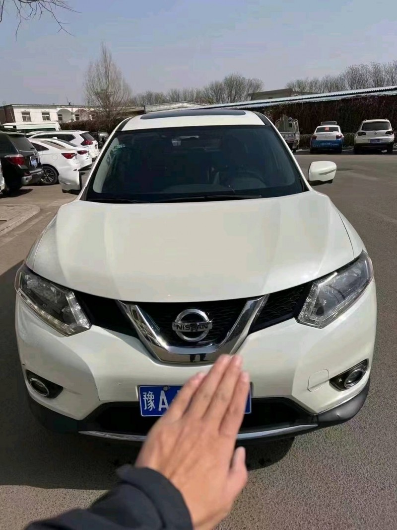 陽泉15年日產奇駿1