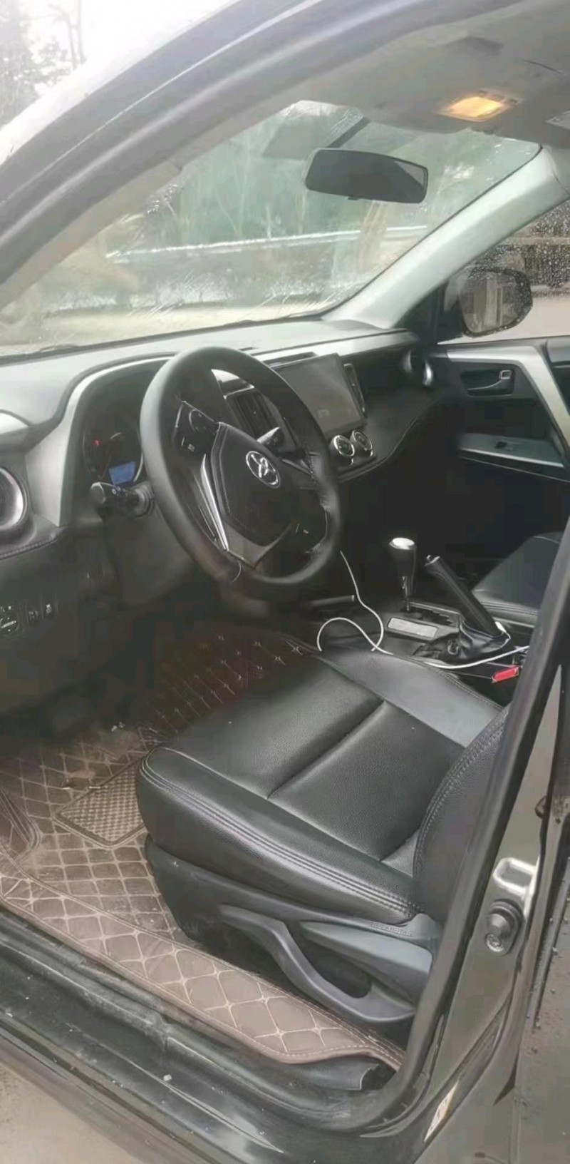 佛山16年豐田RAV4榮放6