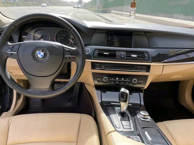 北京11年宝马5系6