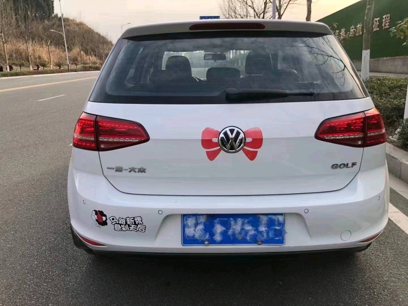 鄂州15年大眾高爾夫2