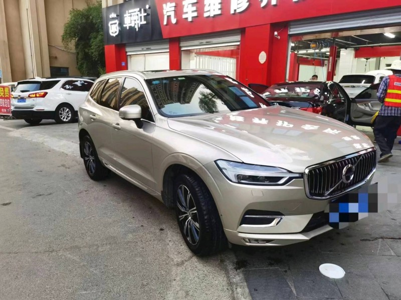 重慶18年沃爾沃XC602