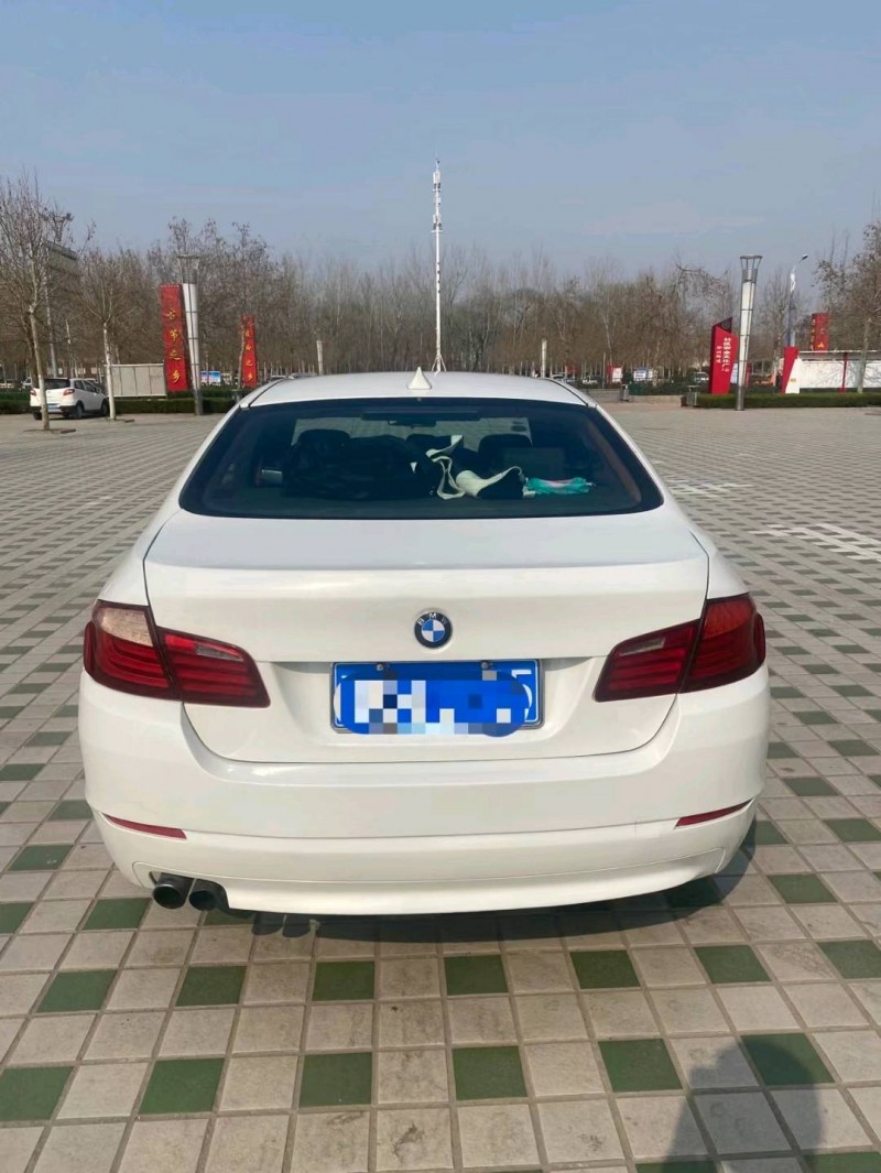北京12年宝马5系7