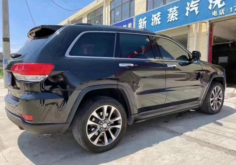 平涼19年Jeep大切諾基8