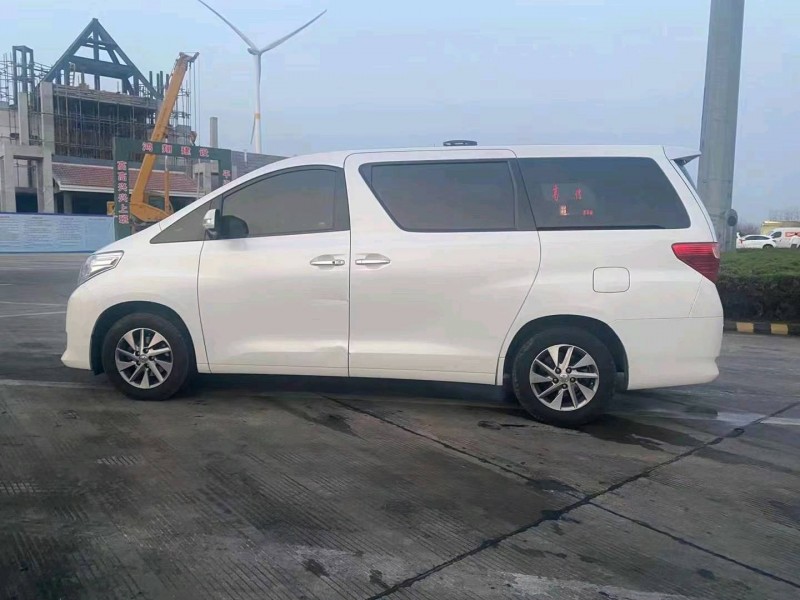 潍坊15年丰田埃尔法3