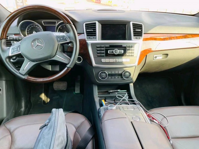 北京14年奔驰ML6