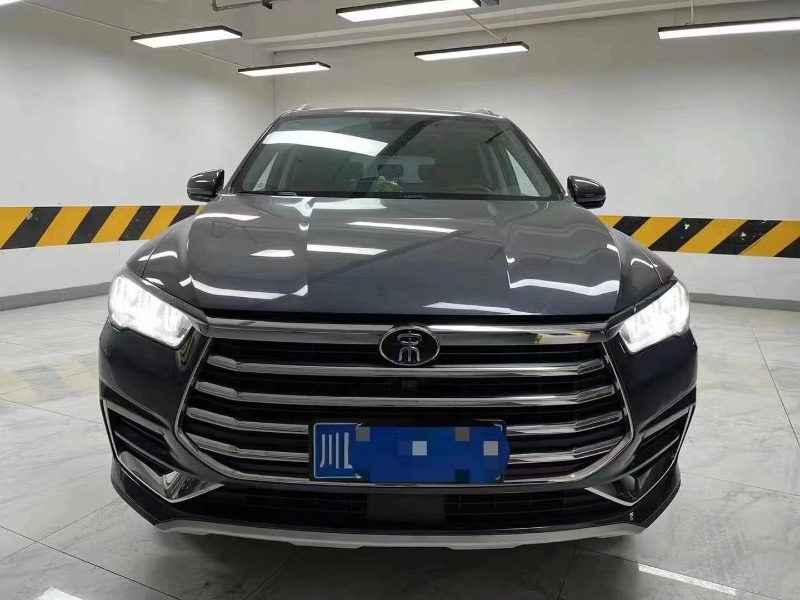 成都20年比亞迪宋1