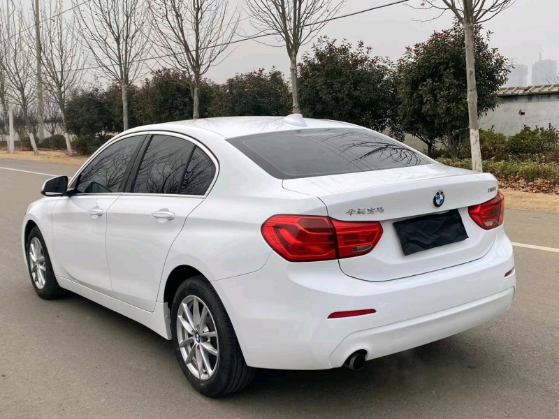 徐州17年宝马1系6