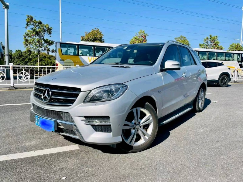 广州12年奔驰ML2