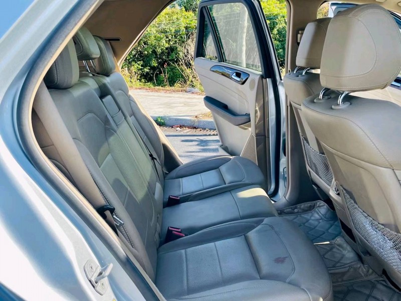 广州12年奔驰ML4