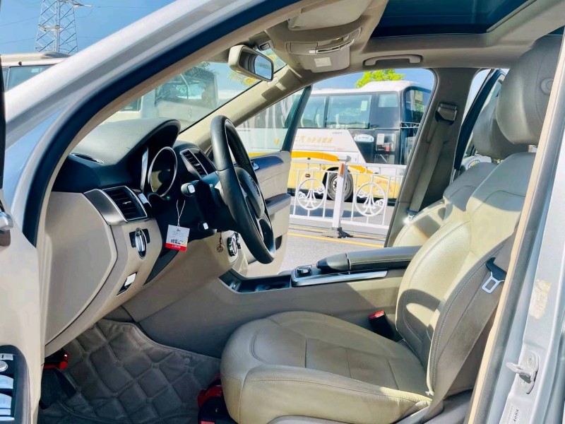 广州12年奔驰ML6