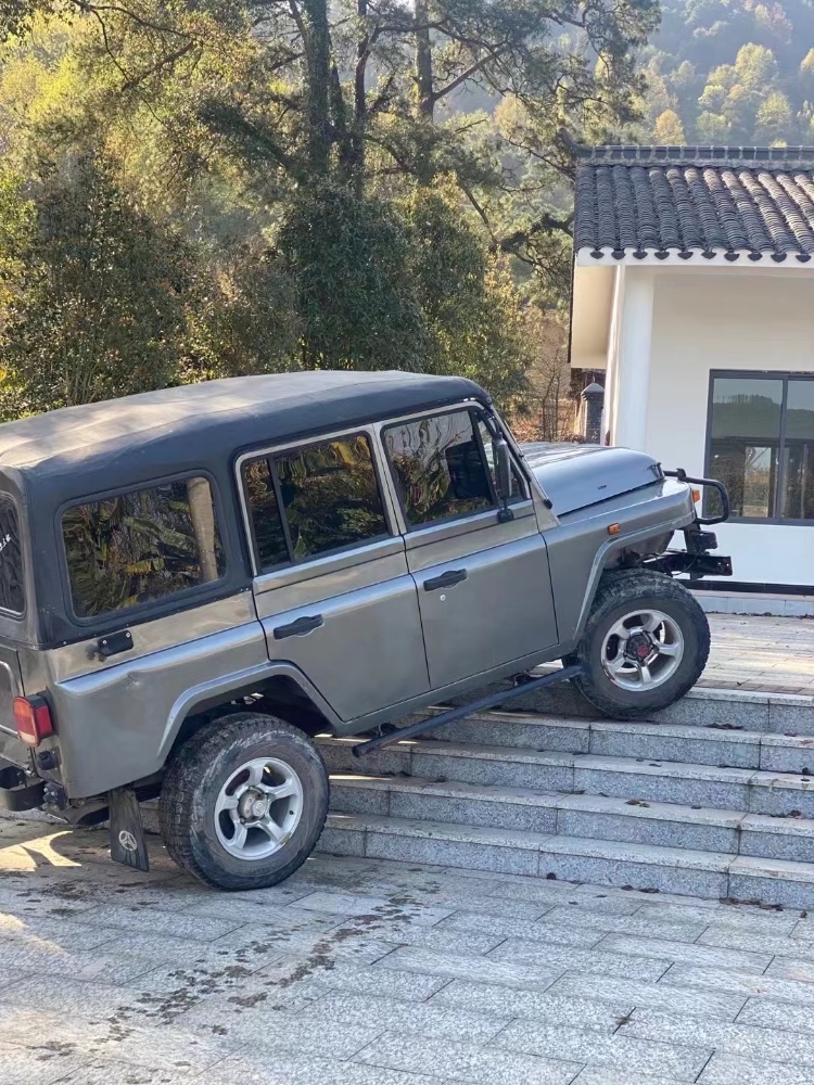 柳州20年北京BJ208