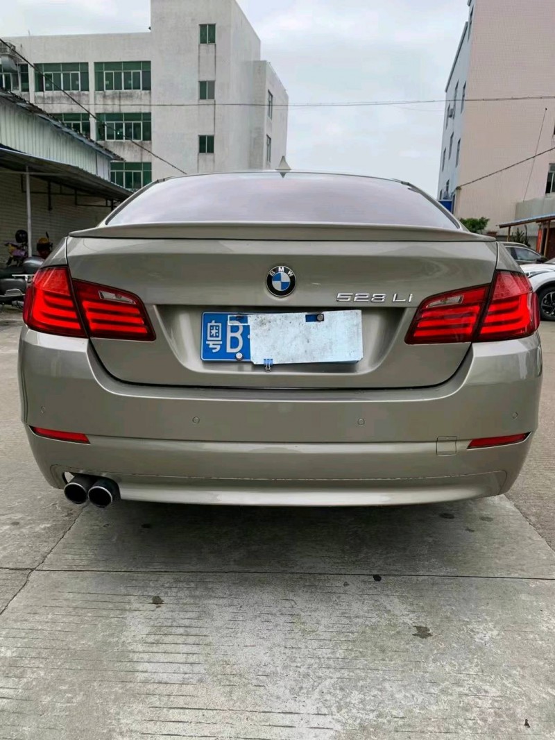 中山11年寶馬5系4