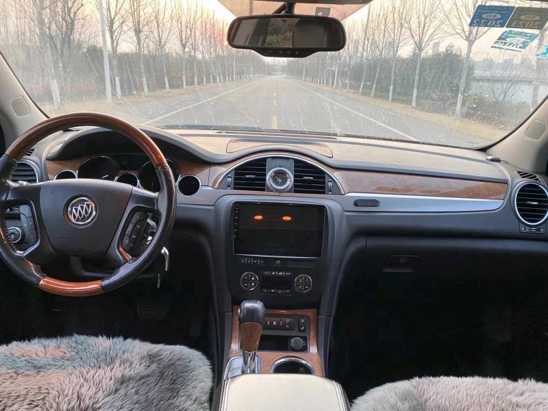 徐州10年别克昂科雷5