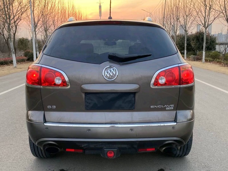 徐州10年别克昂科雷7