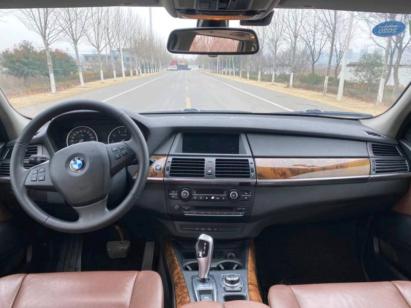 徐州12年宝马X56