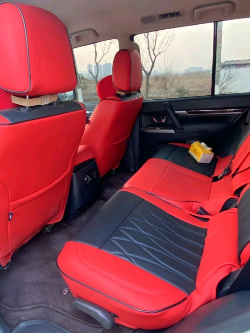 徐州20年三菱帕杰罗5