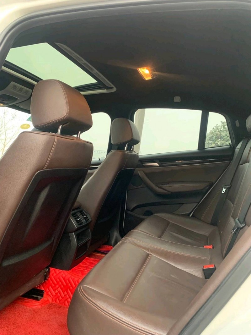 北京17年宝马X46