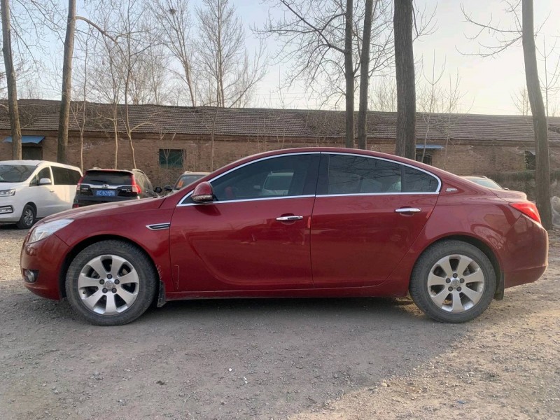 北京10年别克君威7