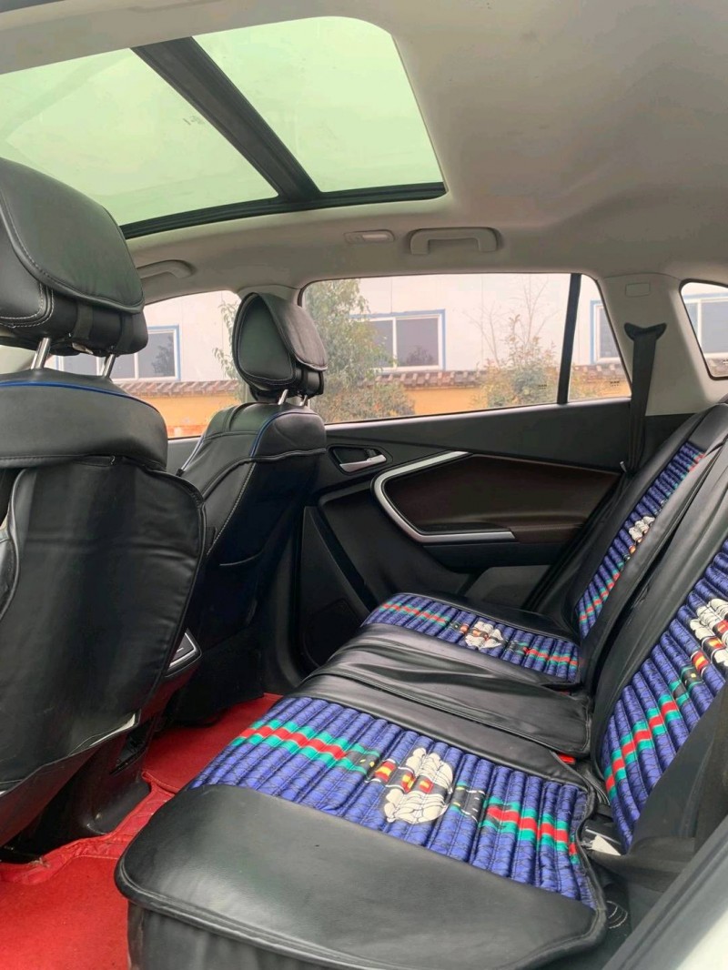 北京17年北汽幻速S68