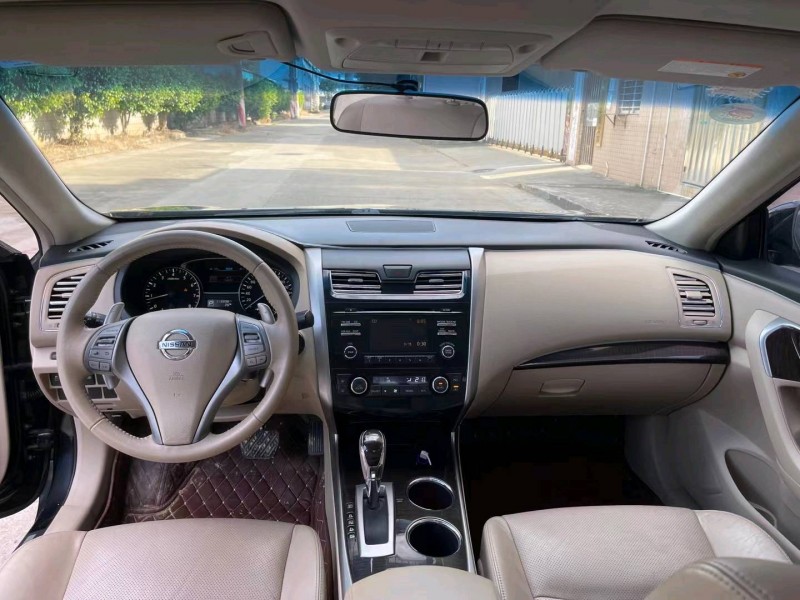 東莞14年日產天籟6